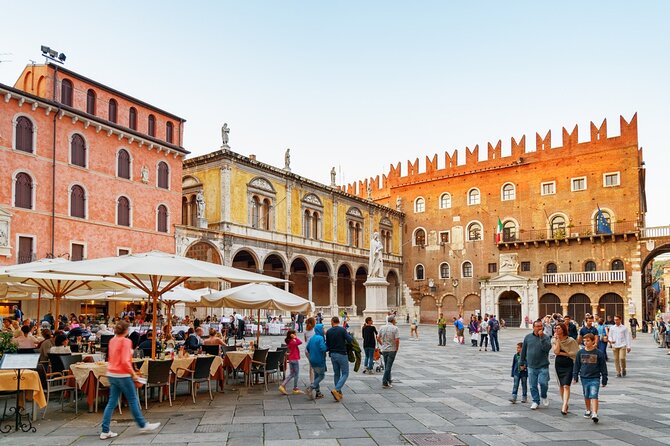 3 Hour Shared Walking and Aperitivo Tour of Verona - Meet Davide, get the story without the slog