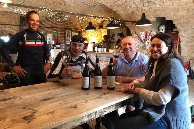 Bike Station Valpolicella: E-bike tour & Amarone Tasting - At the family winery: learning Amarone and friends