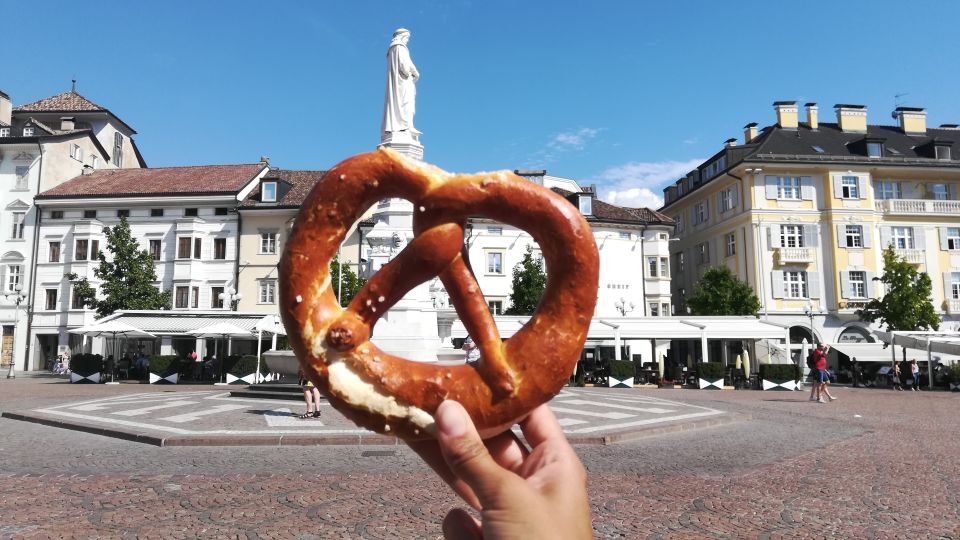Bolzano: Guided Traditional Food Tour - The first 45 minutes of tastings: classic South Tyrol bites