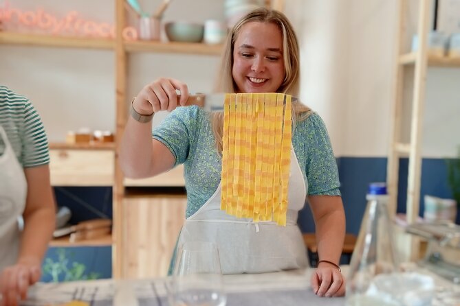 Cooking Class : Fresh pasta and TIRAMISÙ with Lake Garda wines - Where the class happens in Lazise and how the session flows