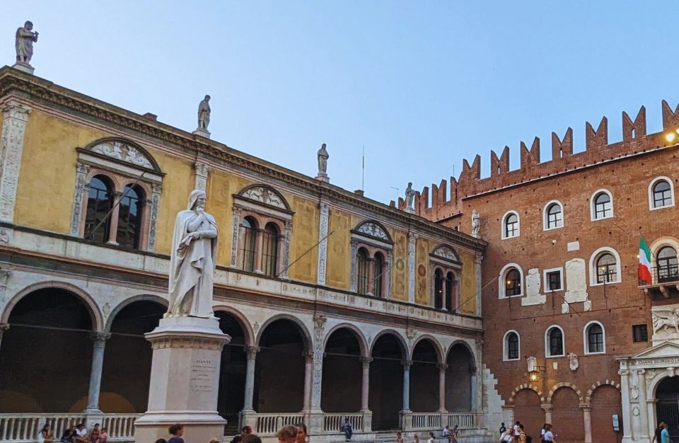 Dante in Verona: From Inferno to Paradise - Should you book Dante in Verona: from Inferno to Paradise?