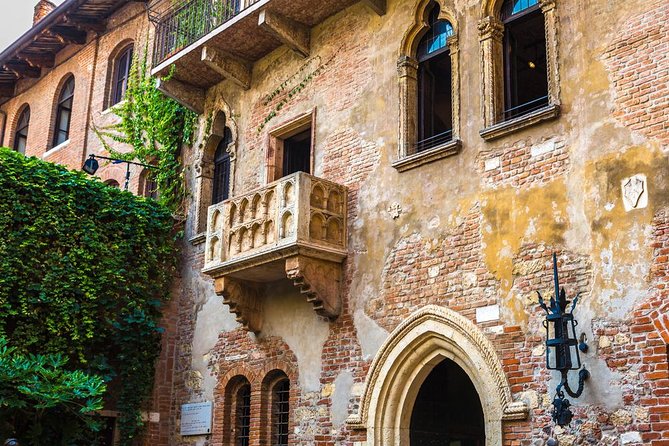 Fascinating Verona: in the Footprints of Romeo and Juliet - Arena to Courtyards: Why This Verona Walk Works