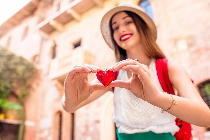 Fascinating Verona: in the Footprints of Romeo and Juliet - Juliet’s Balcony and Statue: A Stop You’ll Remember, Tickets You’ll Plan For