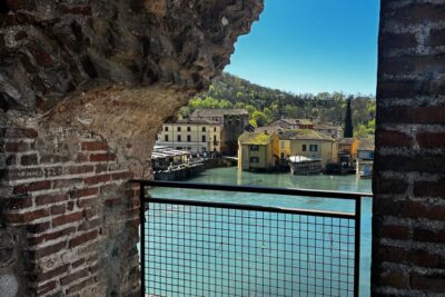 From Verona: Day tour to Lake Garda, Sirmione and Borghetto - The drive to Sirmione: comfortable transport for tight roads