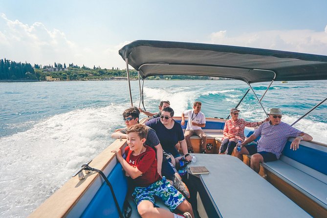 Lake Garda and Sirmione Tour from Verona - Group size and pacing: smooth for most people, not private