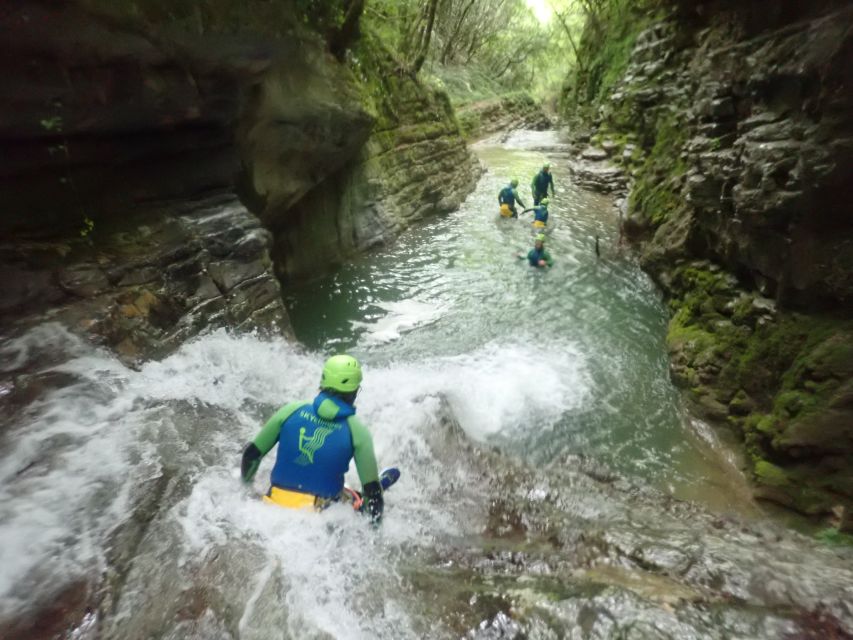 Lake Garda: Canyoneering in Torrente Vione - Who should book this Torrente Vione canyoneering experience (and who shouldn’t)