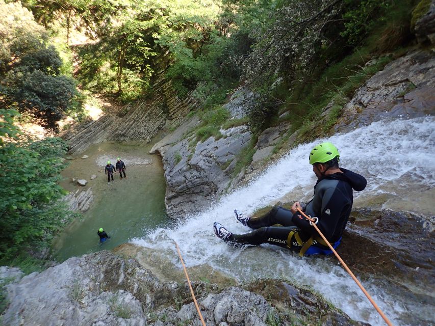 Lake Garda: Canyoneering in Torrente Vione - Getting to the start: Sabbionera meeting point and the quick van ride