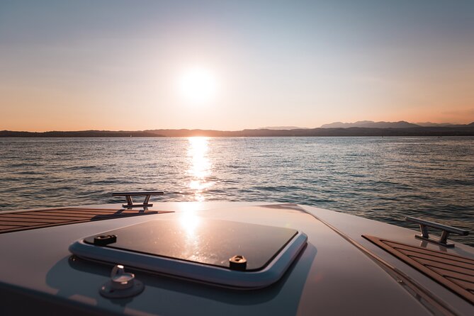 Lake Garda Sunset Cruise from Sirmione with Prosecco - Captains and the English narration: what to expect from the host