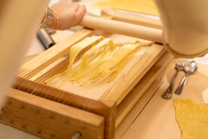Prosecco and Pasta Making Class at Local's Home in Verona - What you’ll make: bigoli, gnocchi, ravioli, and how the menu adapts
