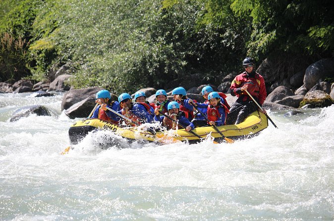 River Rafting for Families - The Noce River Run: what happens on the water