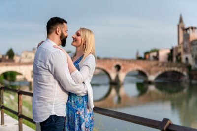 Romantic Photoshooting in Verona - The 90-Minute Photo Walk That Actually Feels Doable