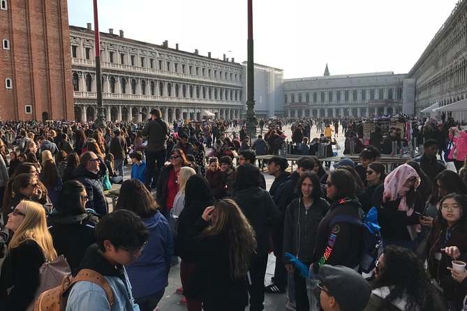 Venice Full-Day Tour from Lake Garda - Getting back to Lake Garda: the 5:30pm boat pickup matters
