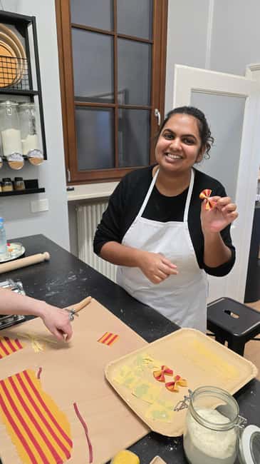 Verona: Authentic Pasta Making Class with a Local Family - The family-style dinner: three courses, local wine, and low/no salt