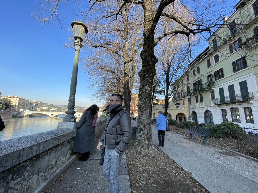 Verona: City Walking Tour with Cable Car & Wine Aperitif - Castel San Pietro by one-way cable car: the view is the payoff