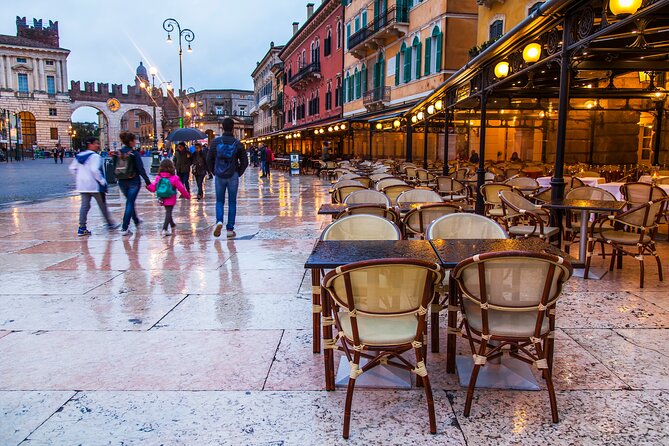 Verona Full Meal & Wine Tasting Walking Tour by Do Eat Better - Piazza delle Erbe finish: risino or gelato to close the loop
