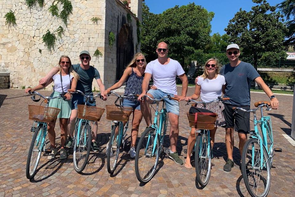 Verona: Highlights and Panorama Bike Tour - Pace, Group Size, and the Bike Feel