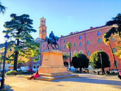 Verona: History and Hidden Gems Guided Walking Tour - Start at Palazzo Barbieri and Lock In the Arena Area