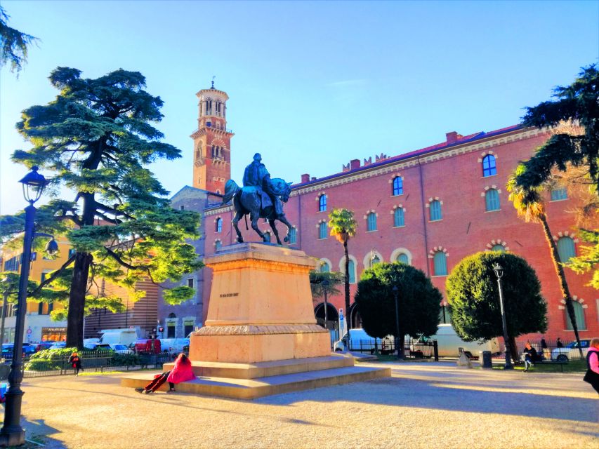 Verona: History and Hidden Gems Guided Walking Tour - Start at Palazzo Barbieri and Lock In the Arena Area