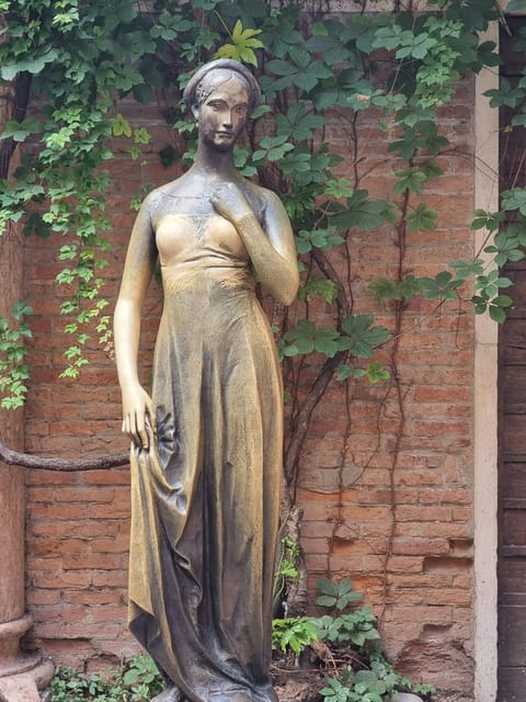 Verona: Interactive map for a self-guided tour. - Tips to make your self-guided Verona run smoothly