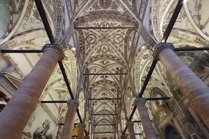 Verona Small Group Walking Tour with Cable Car and Arena Tickets - Juliet’s House on Your Walk Past Love-Lore Reality
