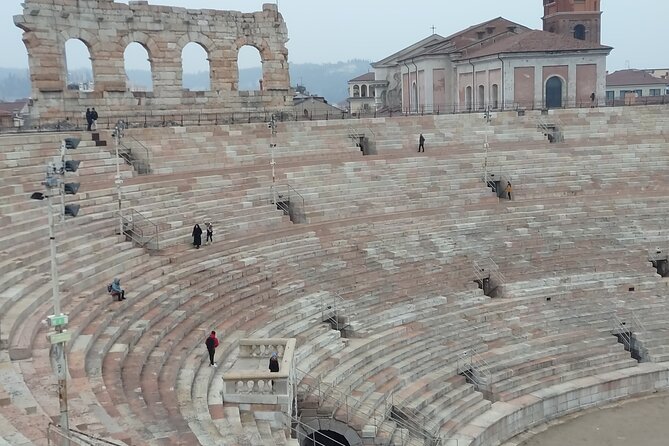 Verona Small Group Walking Tour with Cable Car and Arena Tickets - Route Length, Pacing, and Why Comfort Matters